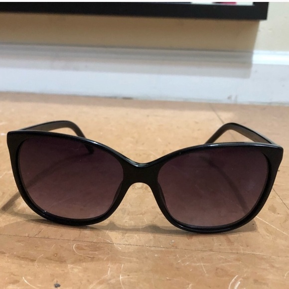 Accessories - Marc Jacobs Sunglasses